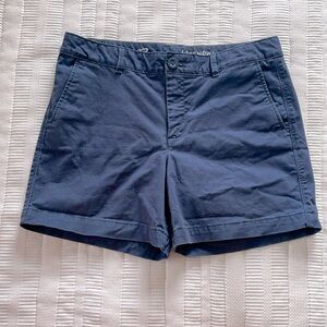 Eddie Bauer Willit Boyfriend Midrise Short size 4 in Blue